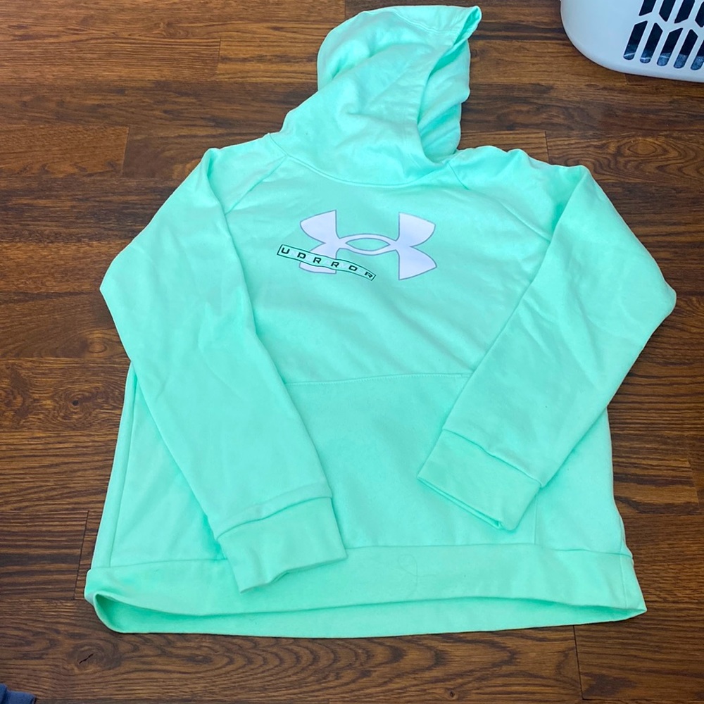 NWT under armour hoodie